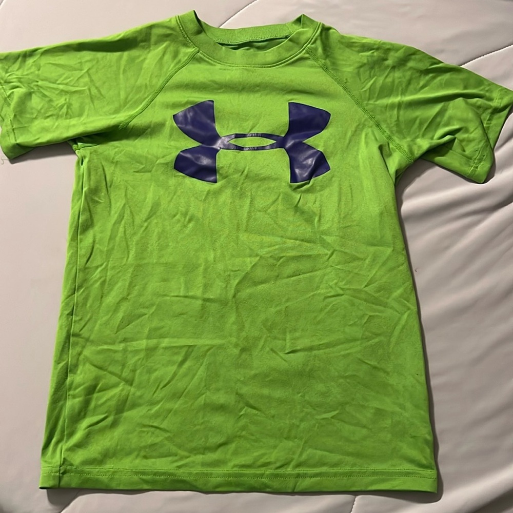 Boys under armour shirt